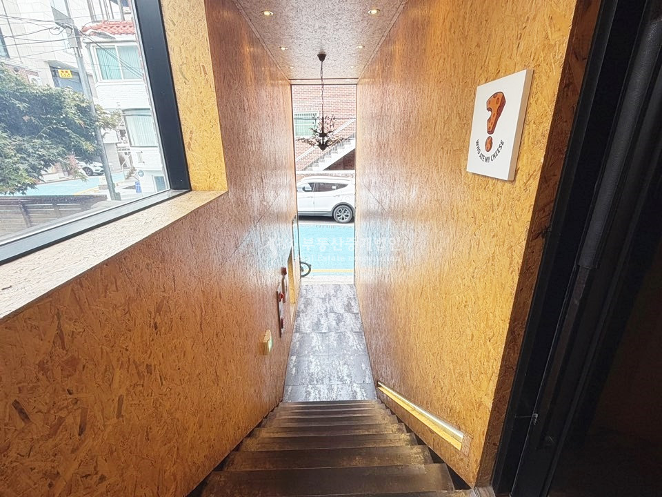 서울 마포구 합정동 I힘찬I 무권리 합정역세권 하늘길 메인 라인 내부컨디션 최상의 상가 1층 월세 매물번호 13529 사진 15