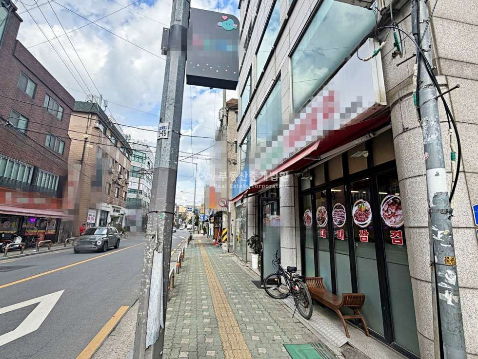 서울 마포구 망원동 I힘찬I 마포구청역 5분 대로변 전면 넓어 노출 및 접근성 극강의 상가 1층 월세 매물번호 13022 사진 9