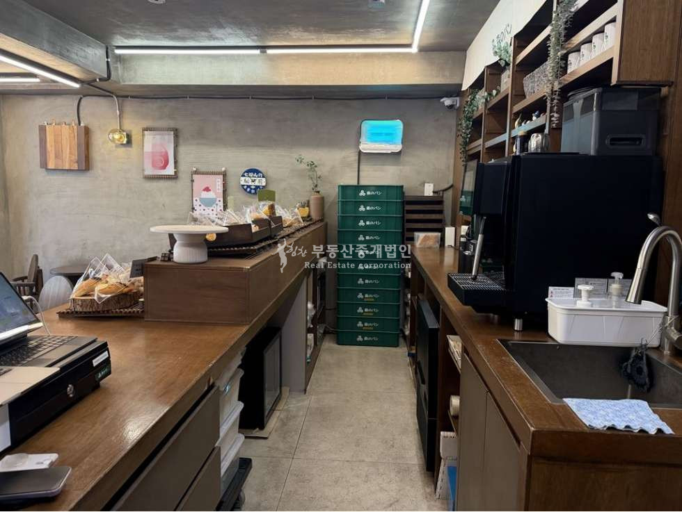 서울 마포구 연남동 I힘찬I 연남동 오피스상권 노출좋은 코너자리 상가 1층 월세 매물번호 12802 사진 4