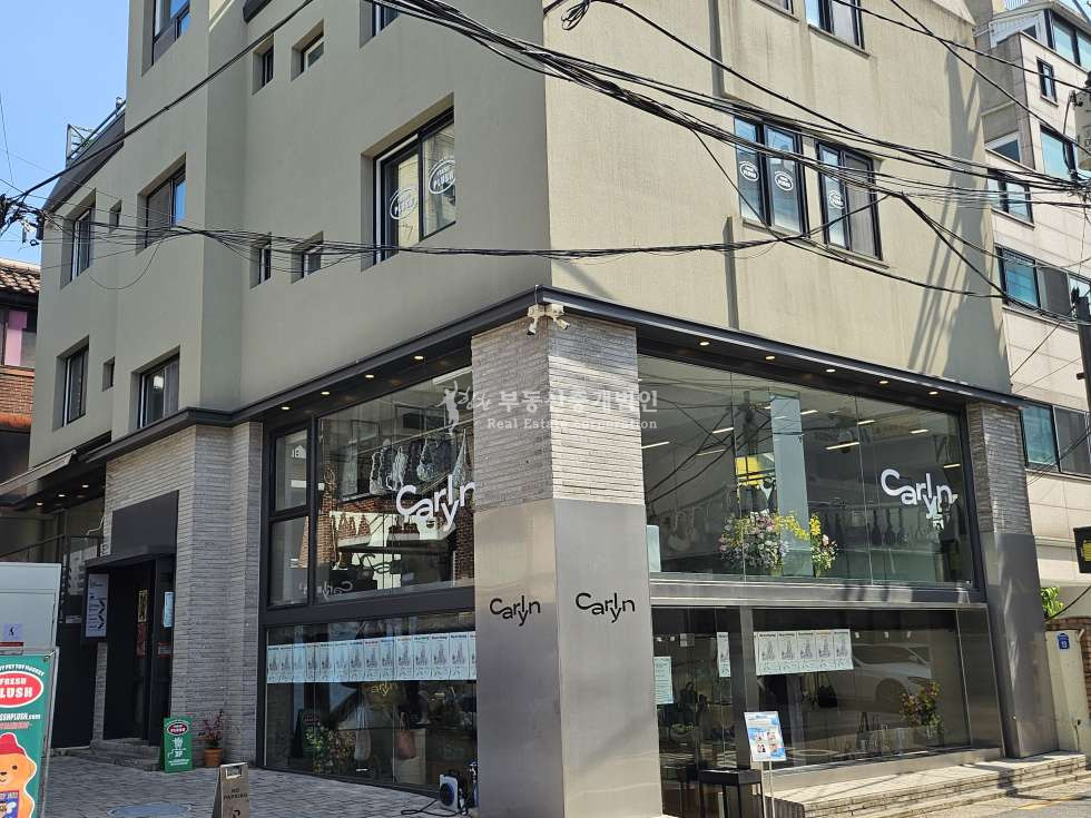 서울 마포구 서교동 실32.무권리.패션거리위치.테라스사용. 월세 매물번호 13484 사진 1