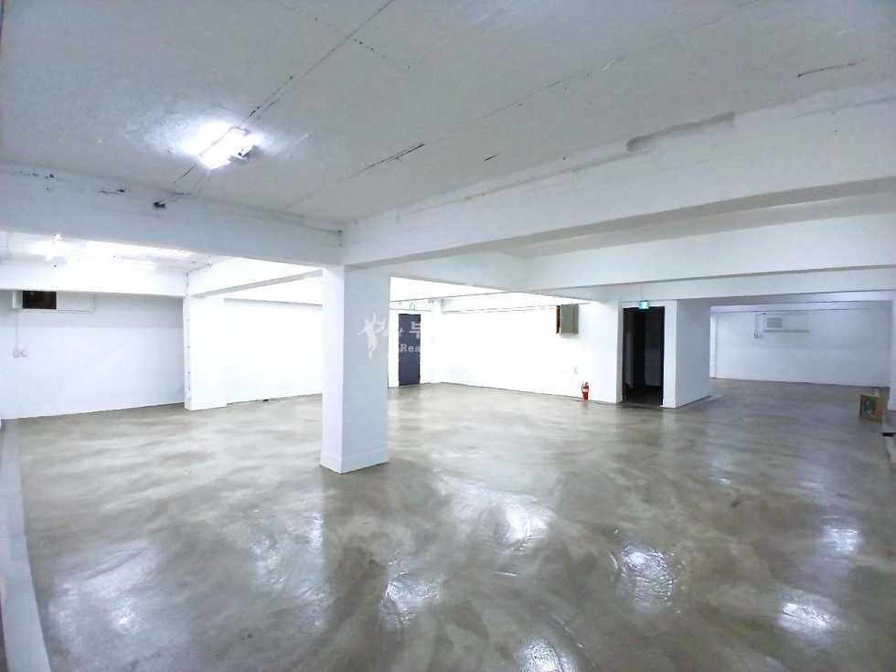 서울 마포구 연남동 l 힘찬 l 365무료컨설팅 ok 연남 오피스라인 가성비 층고좋음 월세 매물번호 11545 사진 4