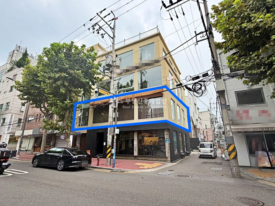 서울 마포구 연남동 I힘찬I 연남동 시설완비 감성적 고급스러운 내부인테리어 대로변 상가 2층 월세 매물번호 13634 사진 12