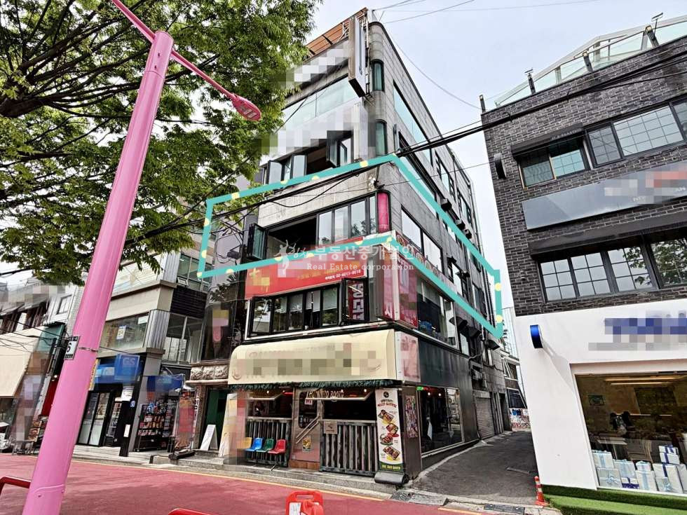 서울 마포구 서교동 I힘찬I 무권리 홍대 놀이터 바로 앞 네모반듯한 구조 넓은평수 상가 3층 월세 매물번호 11808 사진 7