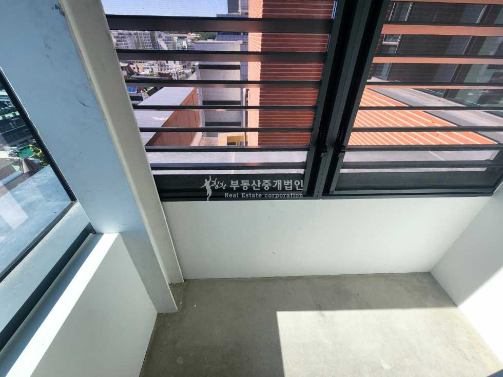 서울 마포구 서교동 l 힘찬 l 365,24시 무료컨설팅 ok l 고층뷰 l 홍대사거리 월세 매물번호 13812 사진 5
