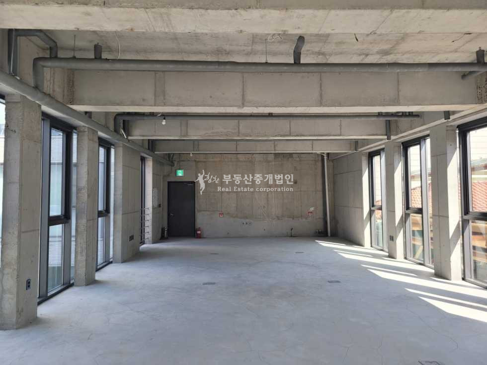 서울 마포구 합정동 무권리 신축 합정초역세권 큰 창뷰 월세 매물번호 13595 사진 5