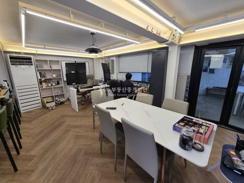 서울 마포구 서교동 망원역 도보 5분거리 개방감 있는 통임대건물 월세 매물번호 13593 사진 5