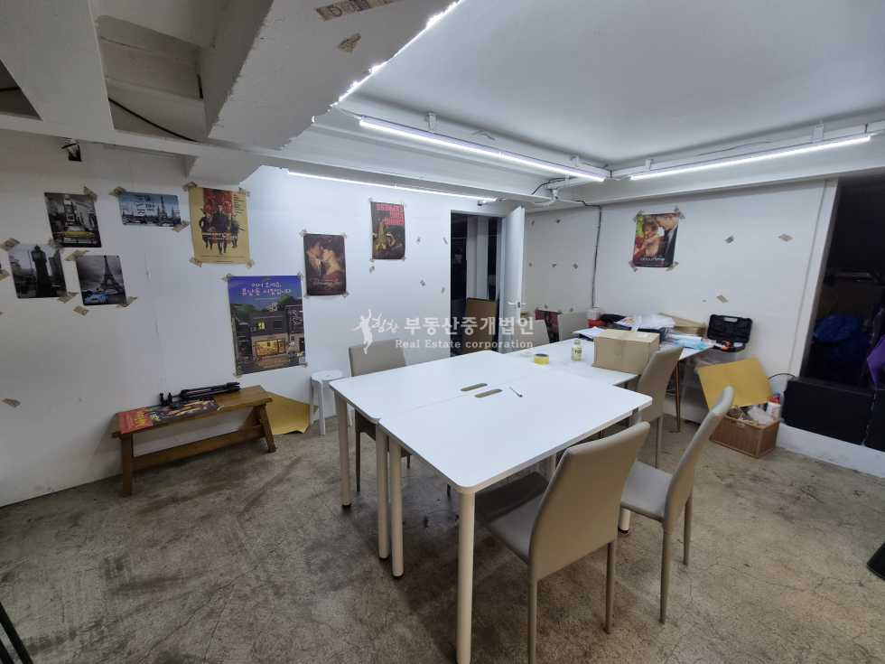 서울 마포구 서교동 망원역 도보 5분거리 개방감 있는 통임대건물 월세 매물번호 13593 사진 9