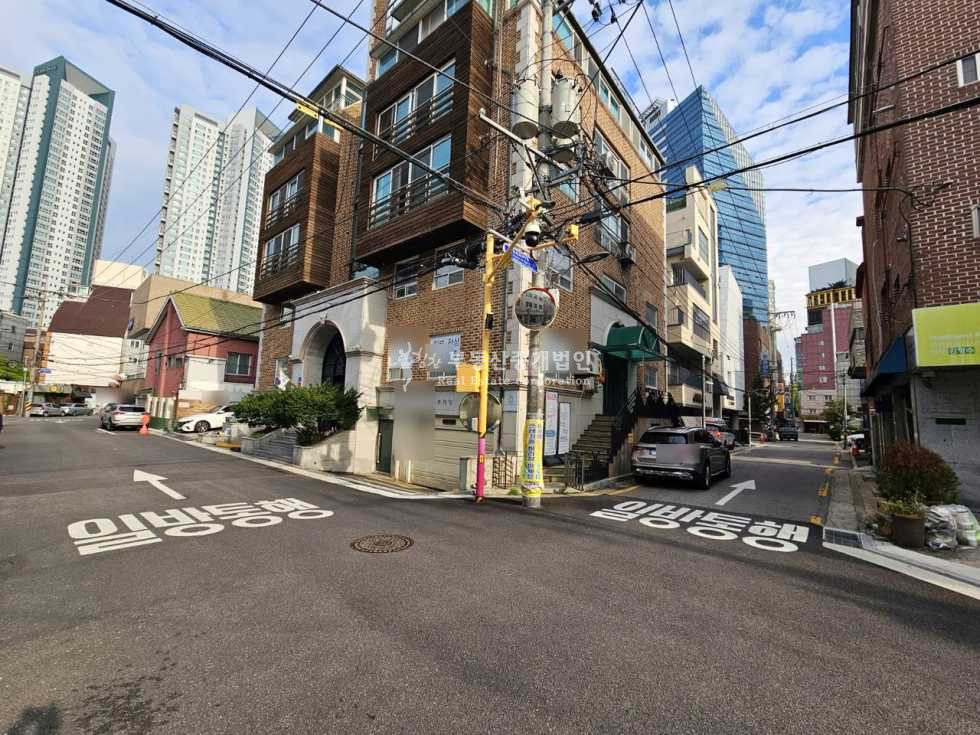 서울 마포구 합정동 l힘찬l 합정역 먹자라인 룸 2개 · 별도 출입구 개인관리숍 월세 매물번호 14023 사진 11