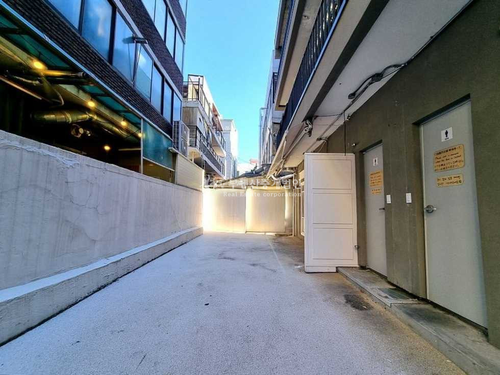 서울 마포구 연남동 I힘찬I 무권리 연트럴파크 인근 대로변 삼거리 위치 노출 좋은상가 1 월세 매물번호 13699 사진 5
