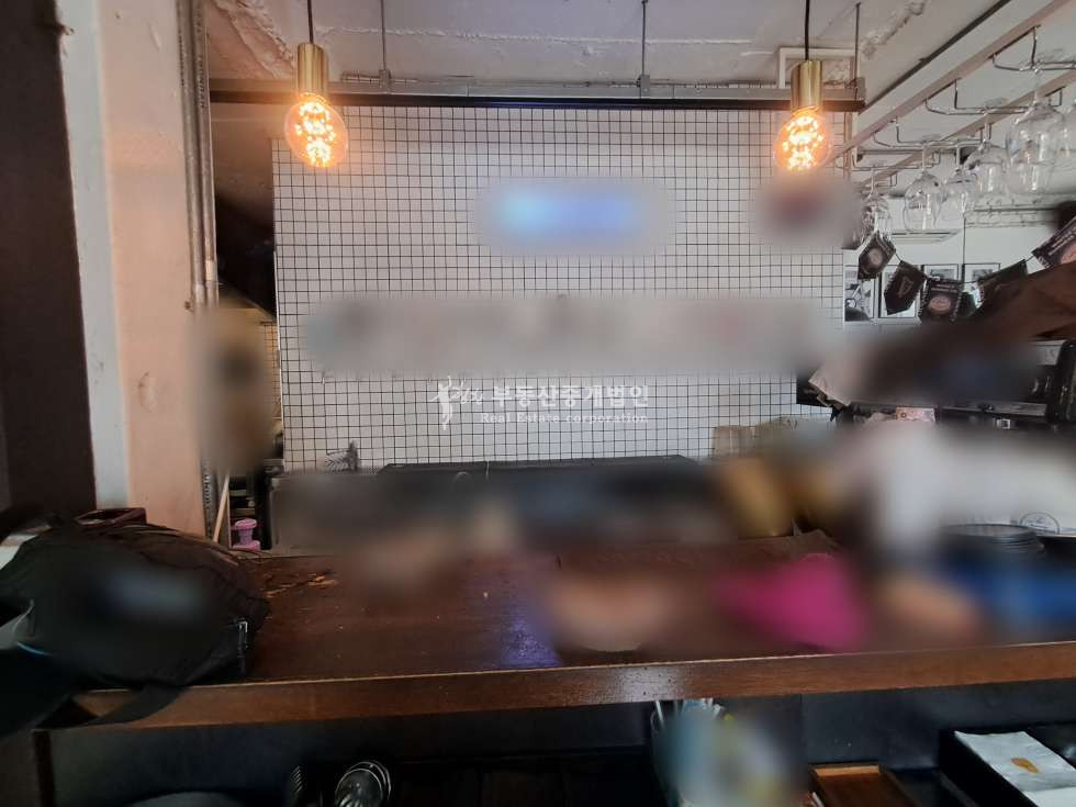 서울 마포구 망원동 망원시장 인근 코너에 위치한 2층 상가추천드립니다. 월세 매물번호 11807 사진 4