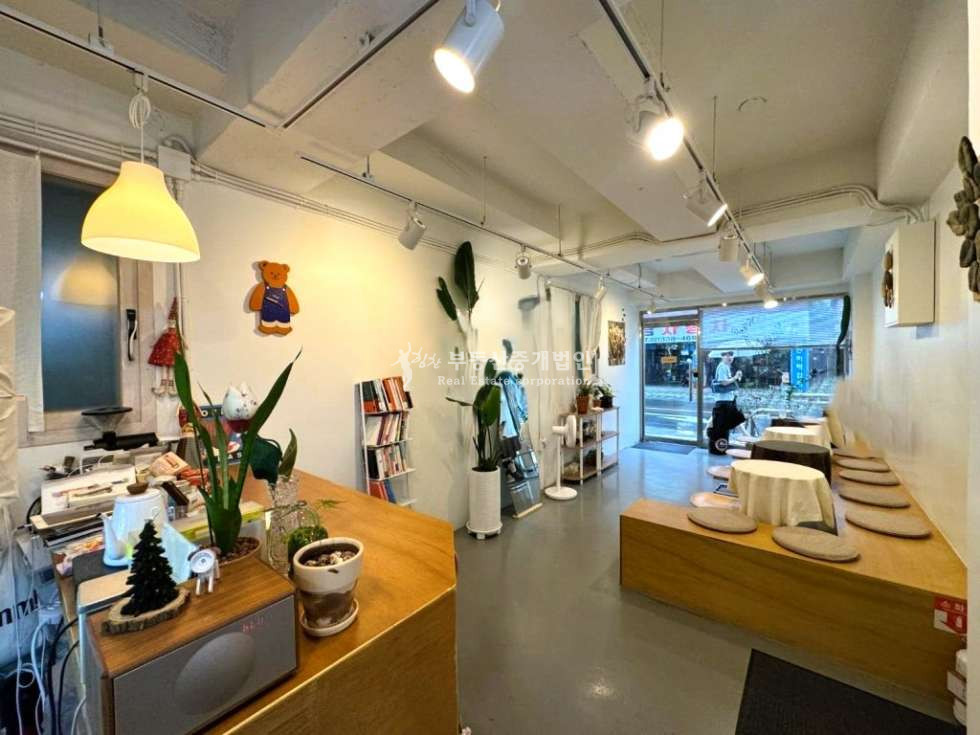 서울 마포구 망원동 365일 ok l 방울내로대로변, 전면통창 가시성좋은 1층상가 월세 매물번호 11817 사진 4