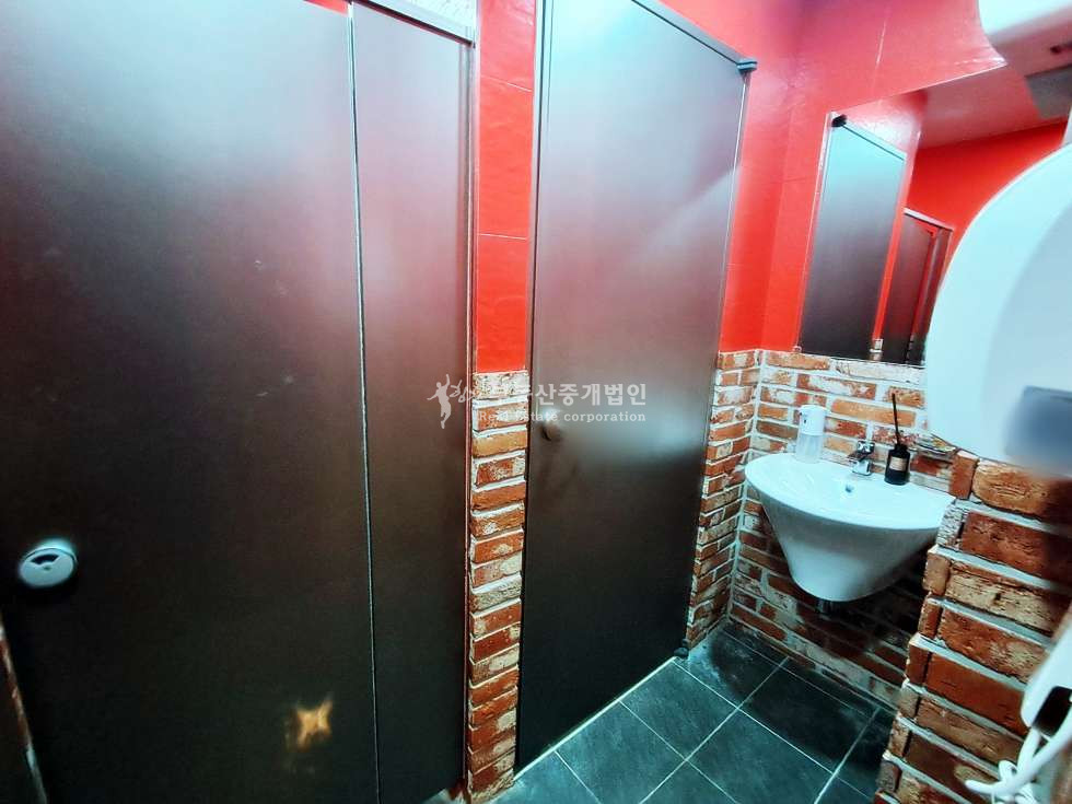 서울 마포구 상암동 DMC 내부 인테리어 매우 우수한 지하1층 ~1층 상가 추천드립니다. 월세 매물번호 11887 사진 9