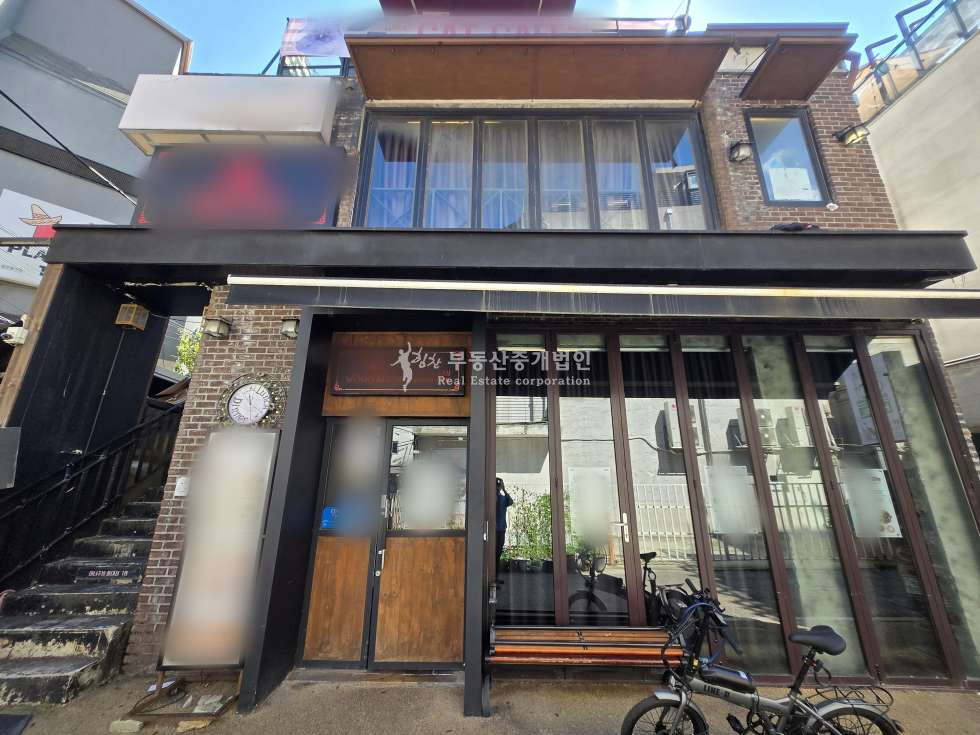 서울 마포구 서교동 홍대레드로드 365거리 초메인 이면 무권리 1층,2층 연층 상가 추천드립니다. 월세 매물번호 10330 사진 6