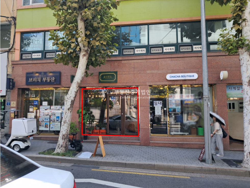 서울 서대문구 연희동 1동 연희삼거리 대로변 1층 상가 추천드립니다. 월세 매물번호 11210 사진 3