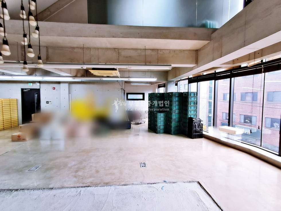 서울 마포구 서교동 솔내길 메인 사무실 추천드립니다~ 월세 매물번호 12036 사진 3