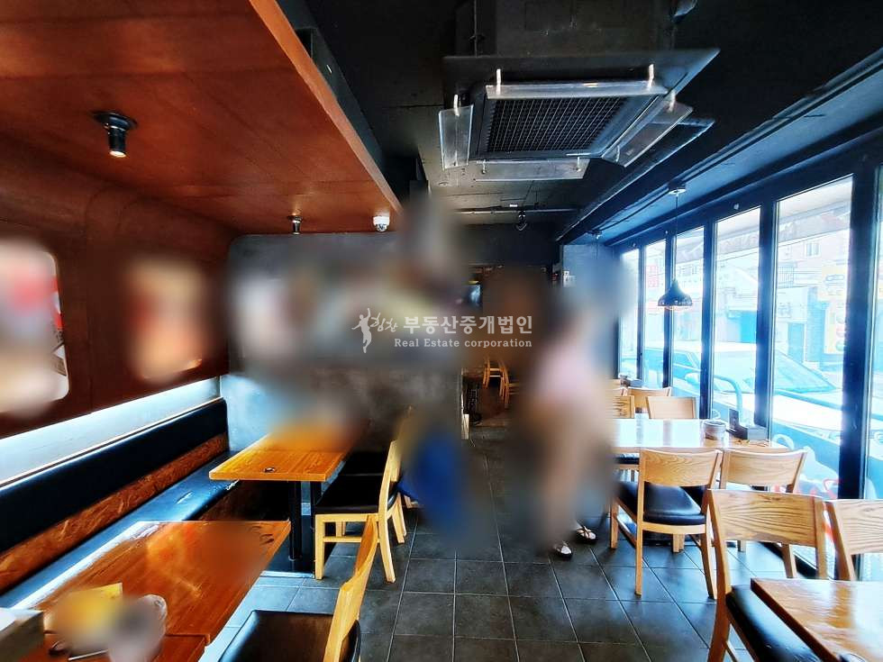 서울 마포구 상암동 DMC 메인 코너에 위치한 상가추천드립니다~ 월세 매물번호 11903 사진 1