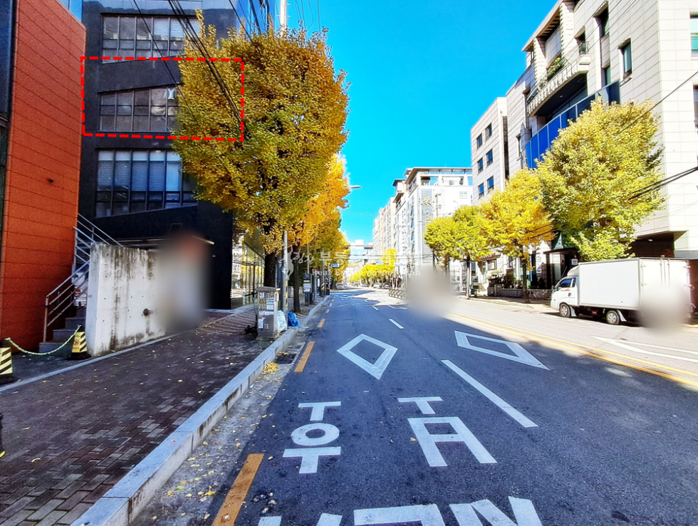 서울 마포구 서교동 서교동 잔다리로 대로변에 위치한 3층 사무실 추천드립니다. 월세 매물번호 12191 사진 2
