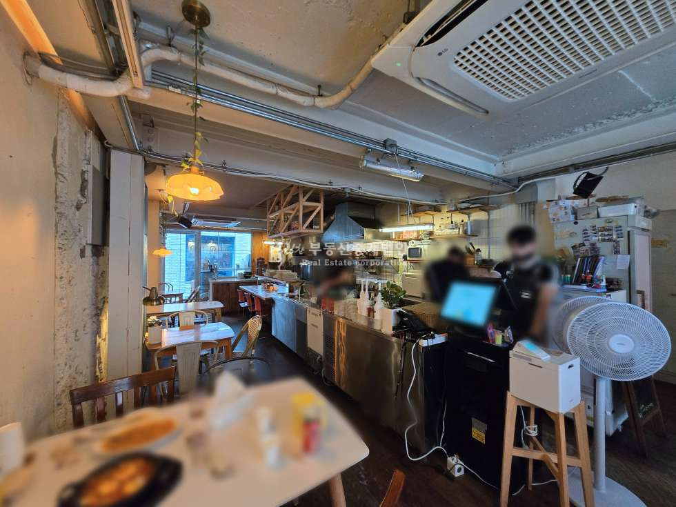 서울 마포구 연남동 365무료컨설팅 l 테라스 감각적인 인테리어 l 사진 맛집 1층 상가 월세 매물번호 10031 사진 9