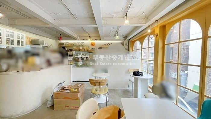 서울 마포구 망원동 무료컨설팅ok l 1.5층 l 성업중인 카페 l 3면노출 코너 월세 매물번호 12251 사진 4