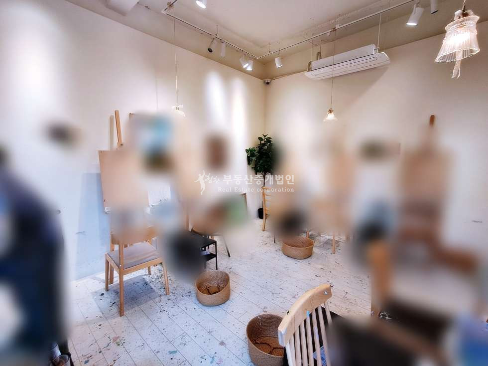 서울 마포구 연남동 대로변 가시성 좋은 2층 카페 자리 추천드립니다. 월세 매물번호 10251 사진 8