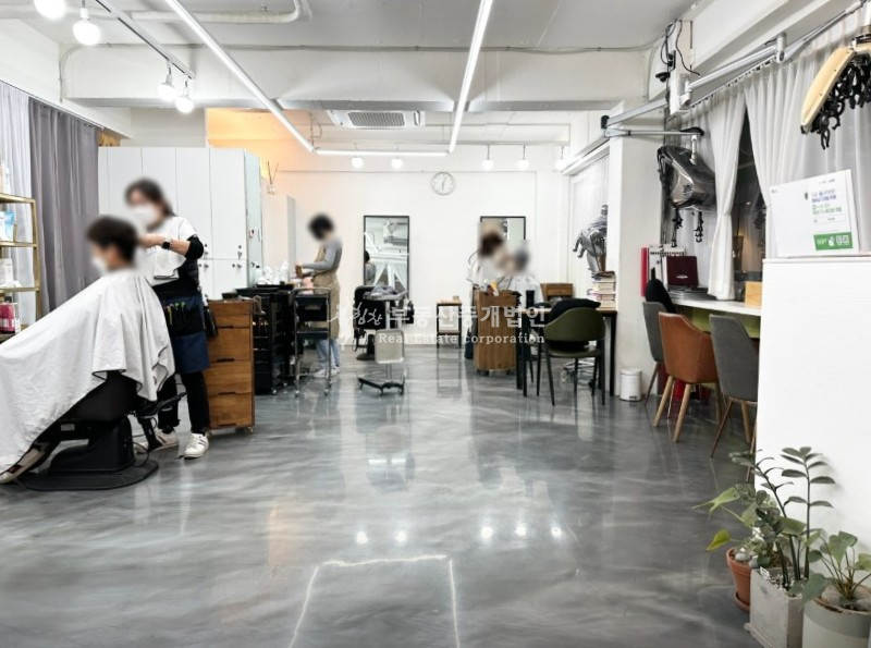 서울 마포구 합정동 365,24시 무료컨설팅 l 1층코너 독보적인 노출자리 월세 매물번호 12352 사진 2