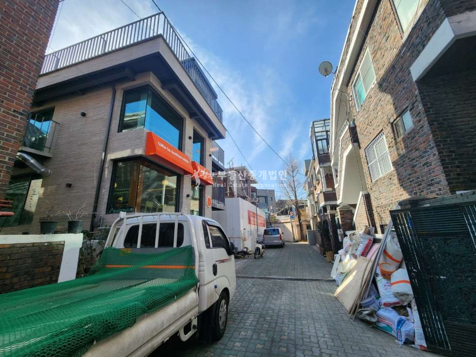 서울 마포구 망원동 망원역 도보 2분 망원시장 인근 유동인구 폭발 지역, 수익률 잘 나오는 올근생 꼬마빌딩 매매 매물번호 12600 사진 5