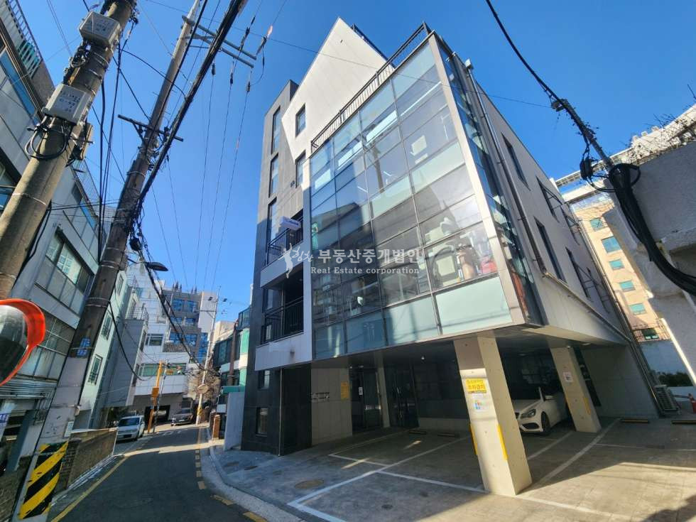서울 마포구 서교동 합정역 초역세권 23년 신축 컨디션 최상 올근생 임대만실 빌딩 매매 매물번호 12554 사진 2
