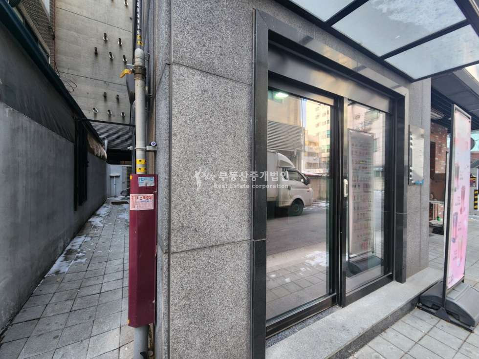 서울 마포구 노고산동 신촌역, 서강대역 초역세권 22년 신축 EV있는 올근생 빌딩 매매 매물번호 12551 사진 6