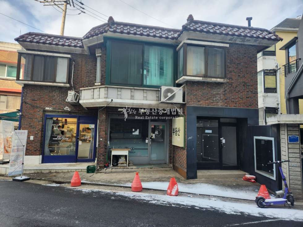 서울 마포구 서교동 홍대입구역 도보 5분, 대로변 이면 5거리 코너건물 , 가시성 갑 투자가치 높은 빌딩 매매 매물번호 12488 사진 4