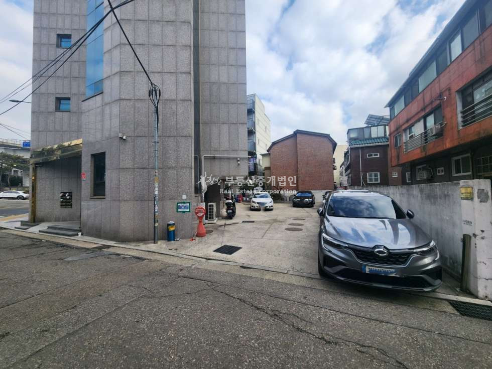 서울 마포구 연남동 연남교 교차로 앞 대로변 사거리 코너 중형빌딩 매매 매물번호 12342 사진 7
