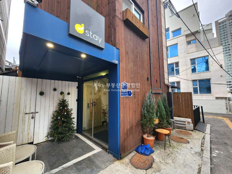 서울 중구 회현동2가 명동역, 회현역 도보 4분, 리모델링 완료된 완벽한 남산뷰 게스트하우스 매매 매물번호 12299 사진 2
