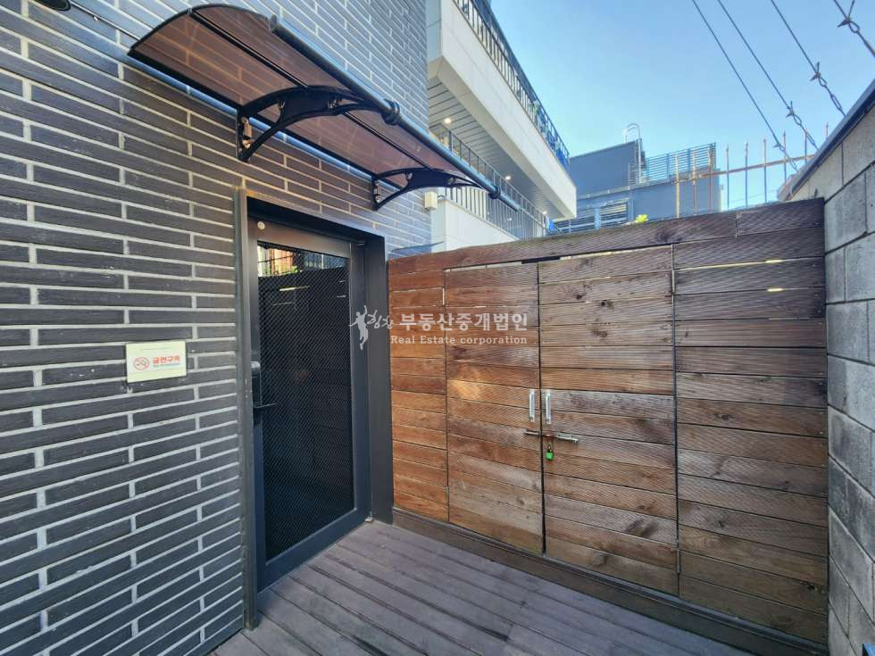 서울 마포구 서교동 망원역 도보 2분 초역세권, 내 외부 컨디션 좋은 사옥형 빌딩 매매 매물번호 12284 사진 6