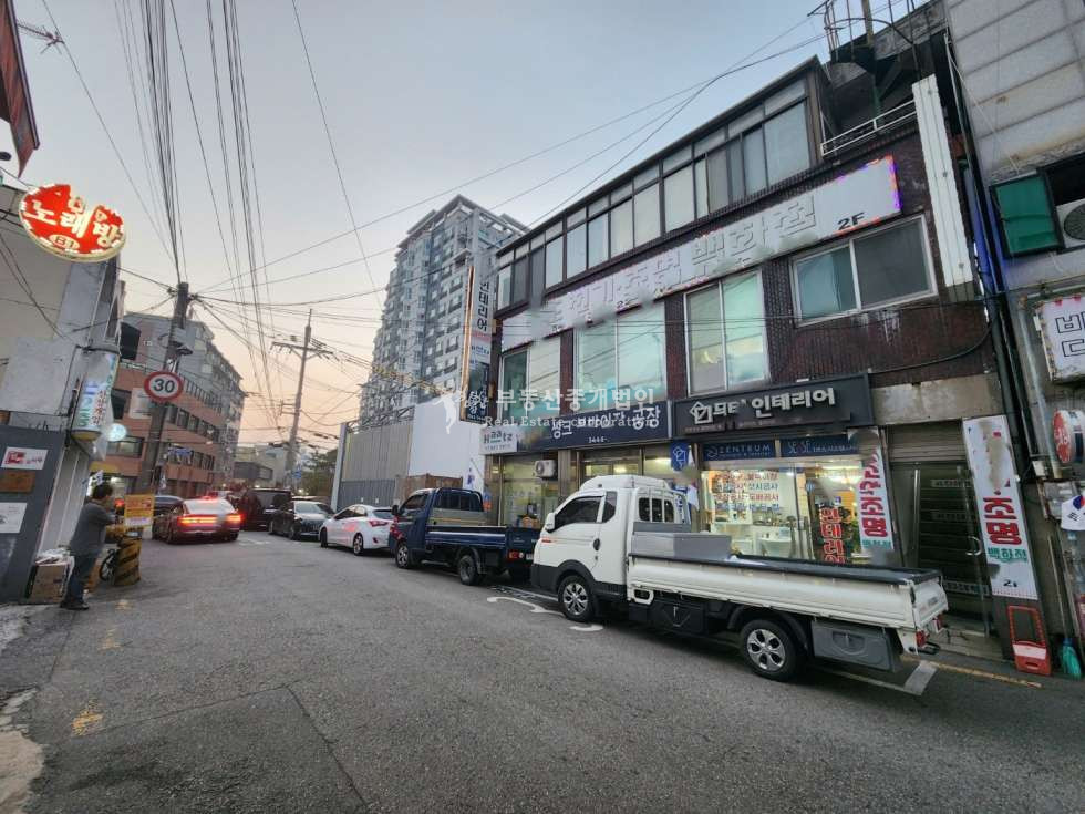 서울 마포구 망원동 망원역 역세권, 대로에서 보이는 평당가 저렴한 투자수익형 건물 매매 매물번호 12244 사진 3