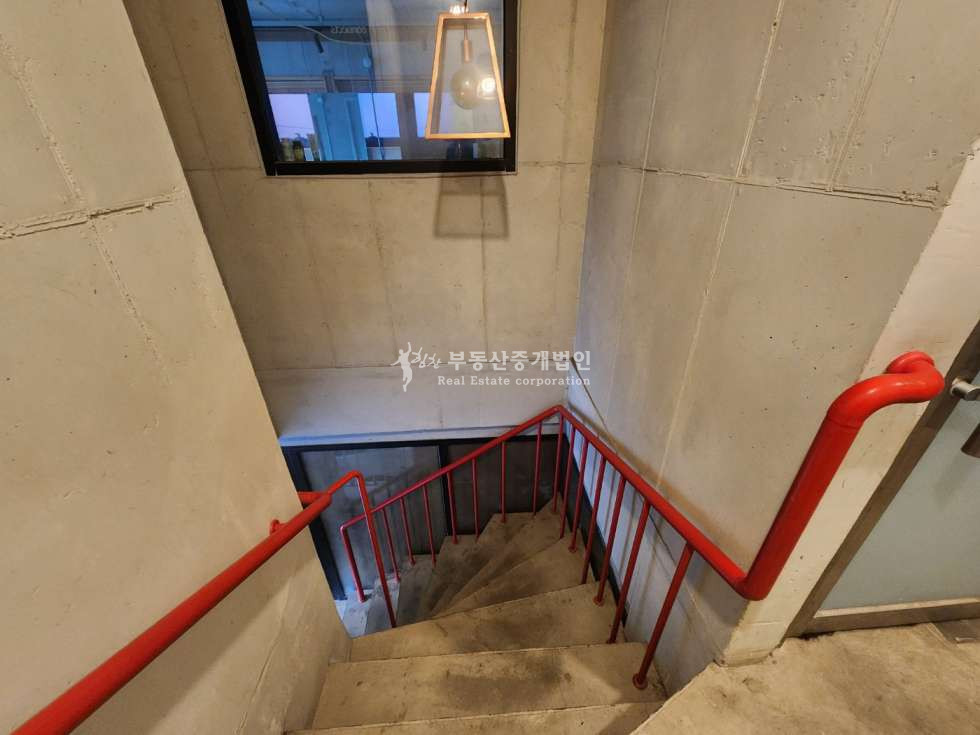 서울 마포구 망원동 망원역 도보 1분, 망원시장 상권 19년 신축 상가주택 매매 매물번호 12242 사진 6