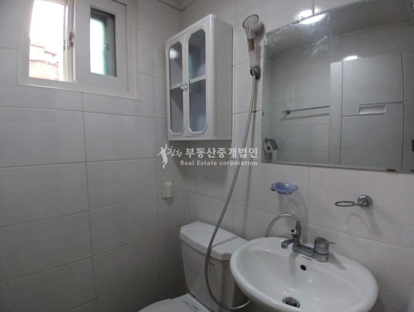 서울 마포구 서교동 홍대땡땡거리 인근 대로변에서 보이는 가시성 우수한 건물 / 외국인 관광 숙박업종 가능! 매매 매물번호 12217 사진 11
