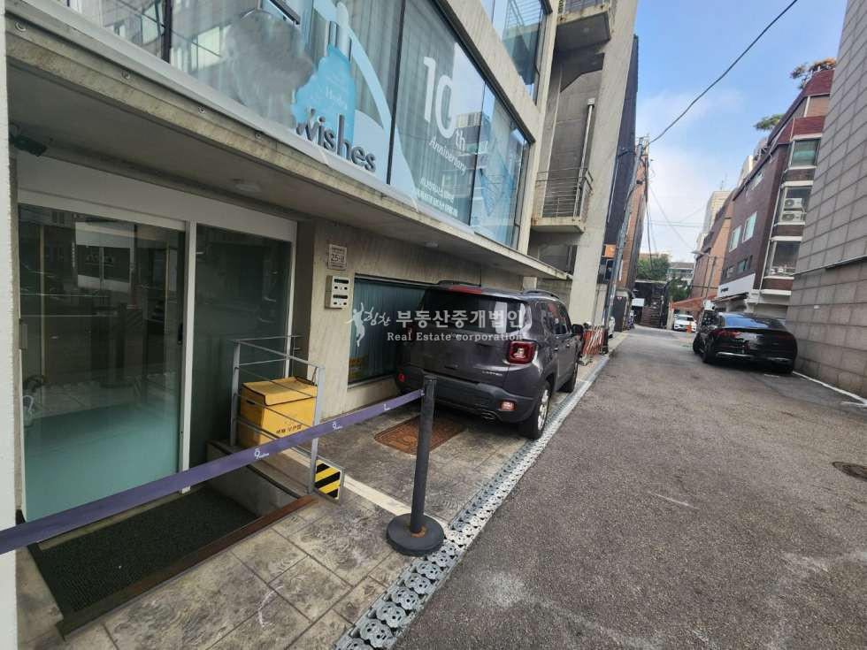 서울 마포구 서교동 홍대합정상권 더블역세권 신축급 올근생 사옥형, 수익형 건물 매매 매물번호 12211 사진 4