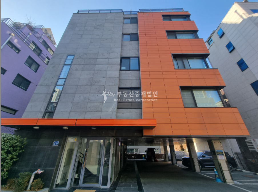서울 마포구 서교동 서교동 오피스라인 수익율 높은 신축급내외관 건물. 명도,용도변경가능 매매 매물번호 11990 사진 1