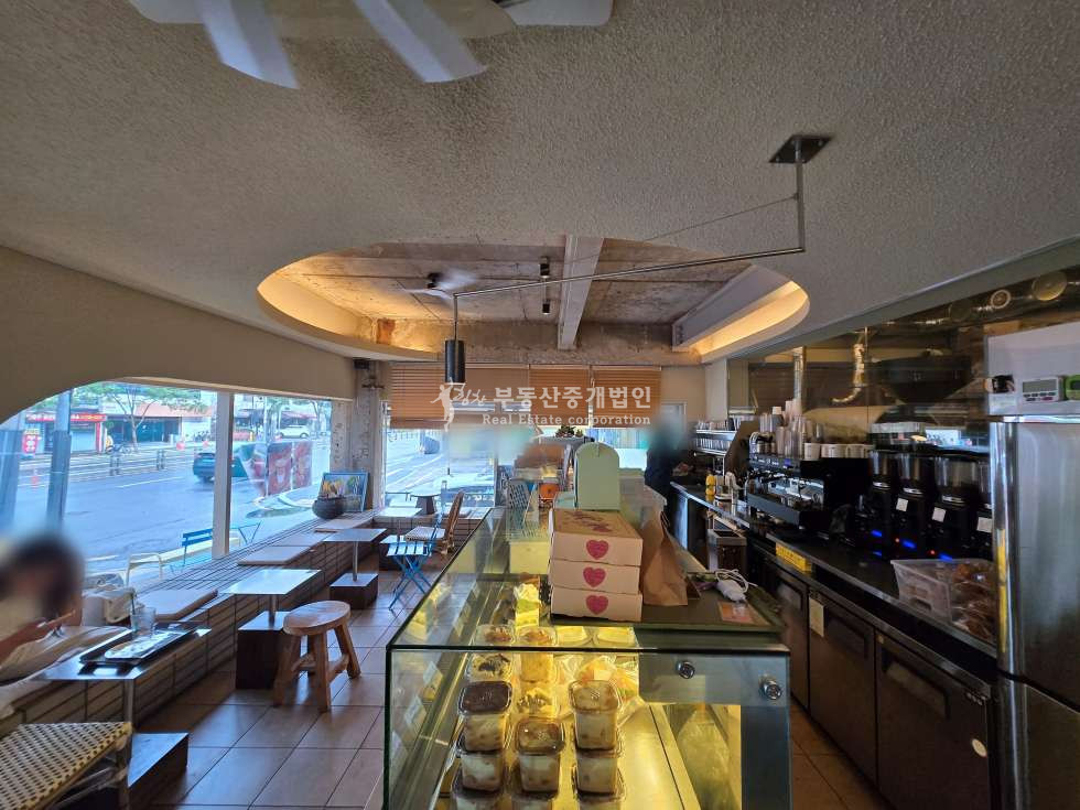 서울 마포구 용강동 신석초 사거리 대로변 노출 풍부한 1층 상가 월세 매물번호 11857 사진 4