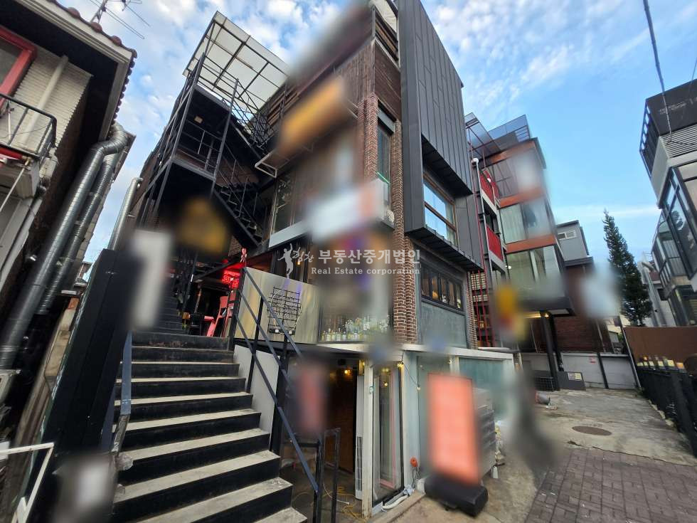 서울 마포구 서교동 홍대 걷고싶은 거리, 패션거리 이면 l 유동인구 바글바글한 2층 상가 월세 매물번호 11675 사진 8