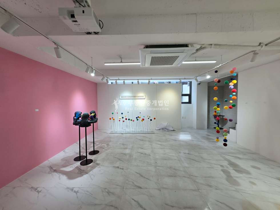 서울 마포구 신수동 l 무권리 l 서강대 경의선 숲길 인근 l 전면 통창 노출 풍부한 연층 상가 월세 매물번호 11512 사진 6