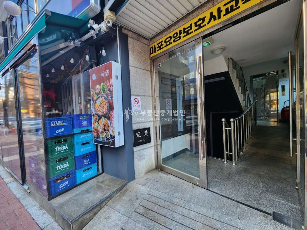 서울 마포구 서교동 합정 메인길, 레드로드 인근, 관리 잘 된 임대만실 올근생 수익형 빌딩 매매 매물번호 10829 사진 6