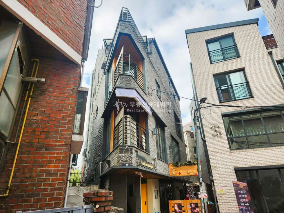 서울 마포구 연남동 홍대입구역 도보 5분, 연남동 미로길 메인상권 용도변경 가능한 건물 매매 매물번호 10213 사진 2