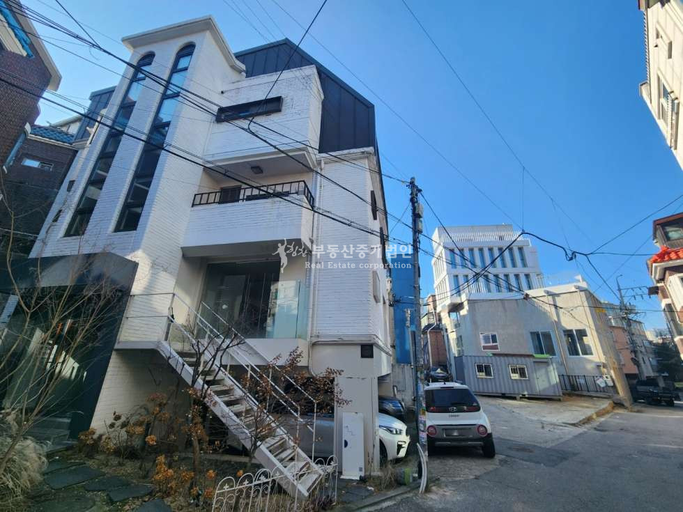 서울 마포구 상수동 상수역 도보 1분 초역세권, 주차 가능한 올근생 빌딩 매매 매물번호 12419 사진 1