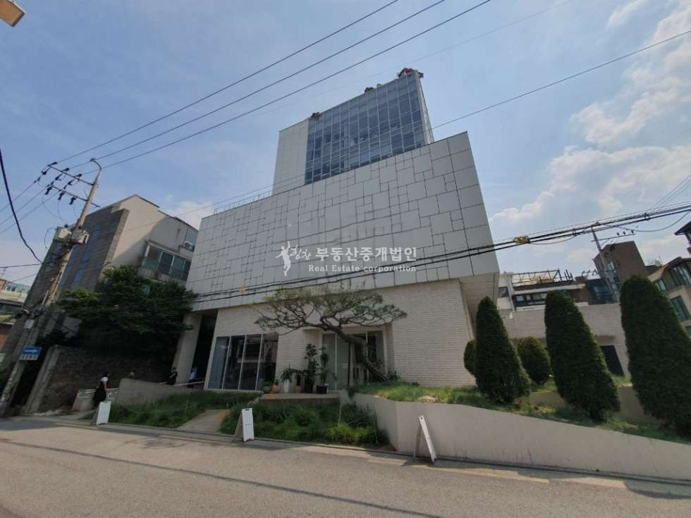 서울 마포구 서교동 2호선 합정역 랜드마크 건물 사옥, 임대 추천 매매 매물번호 10825 사진 3