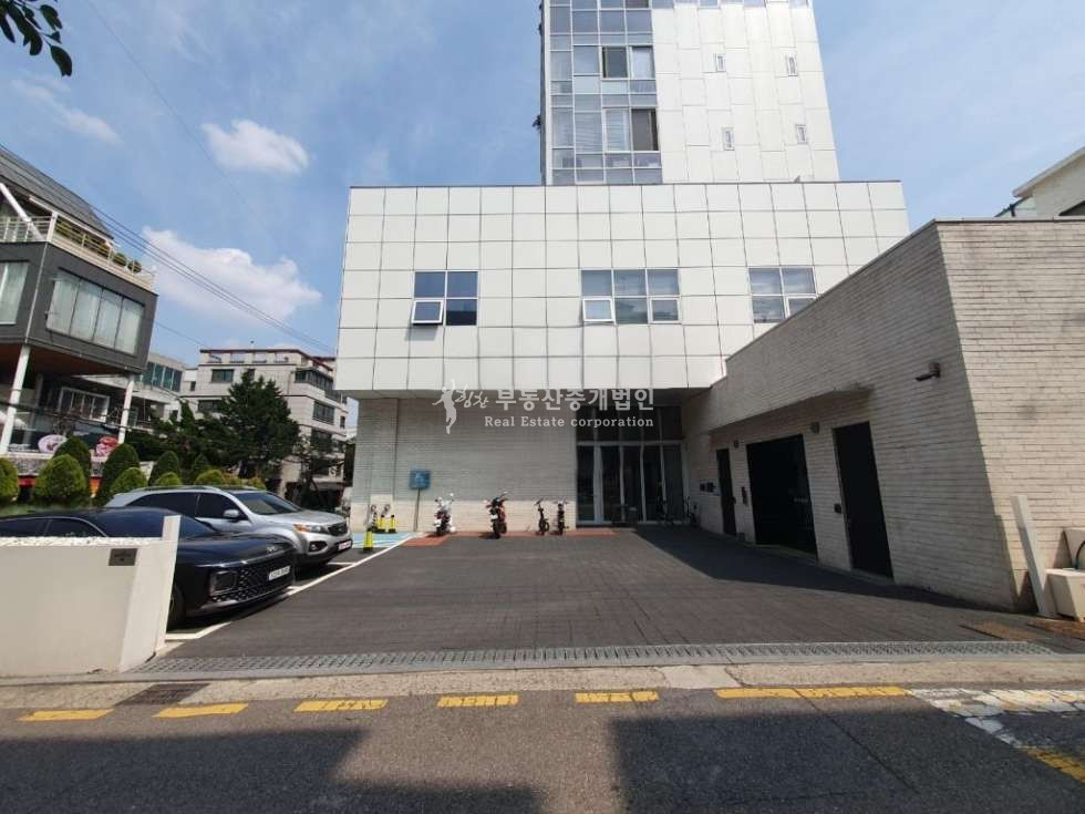 서울 마포구 서교동 2호선 합정역 랜드마크 건물 사옥, 임대 추천 매매 매물번호 10825 사진 4