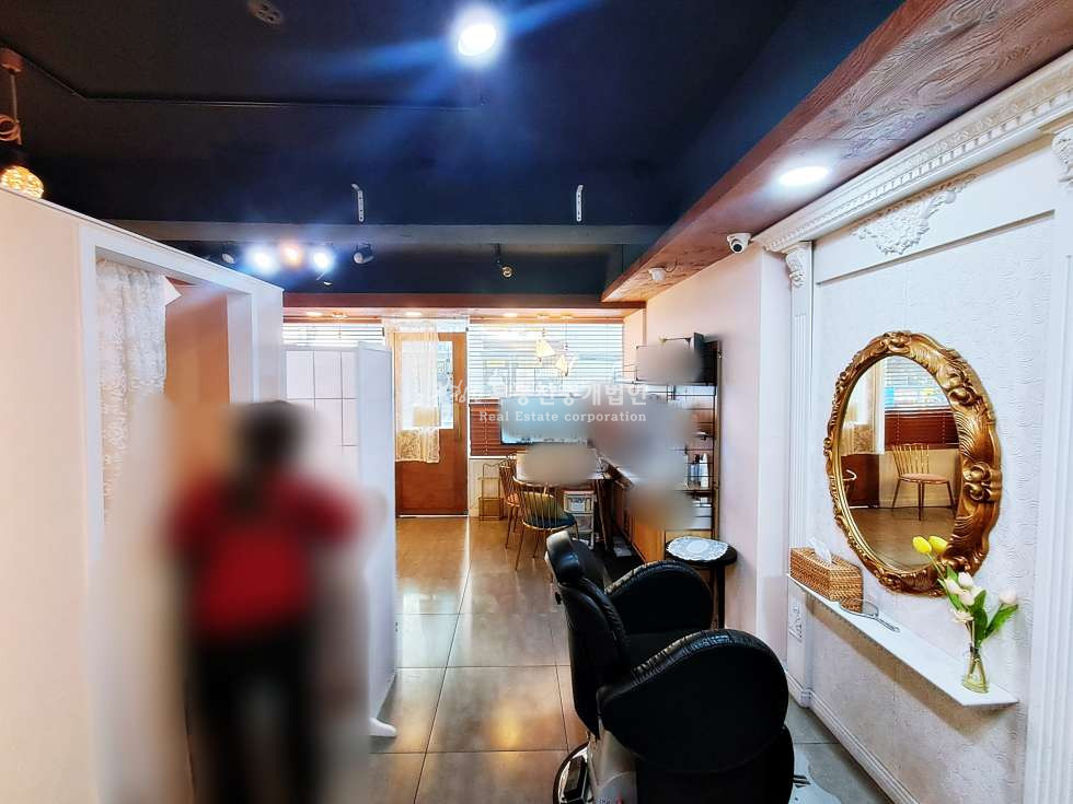 서울 마포구 망원동 마포구청역 도보 1분 I 전면 넓어 노출성 최상 1층 상가 월세 매물번호 12271 사진 3