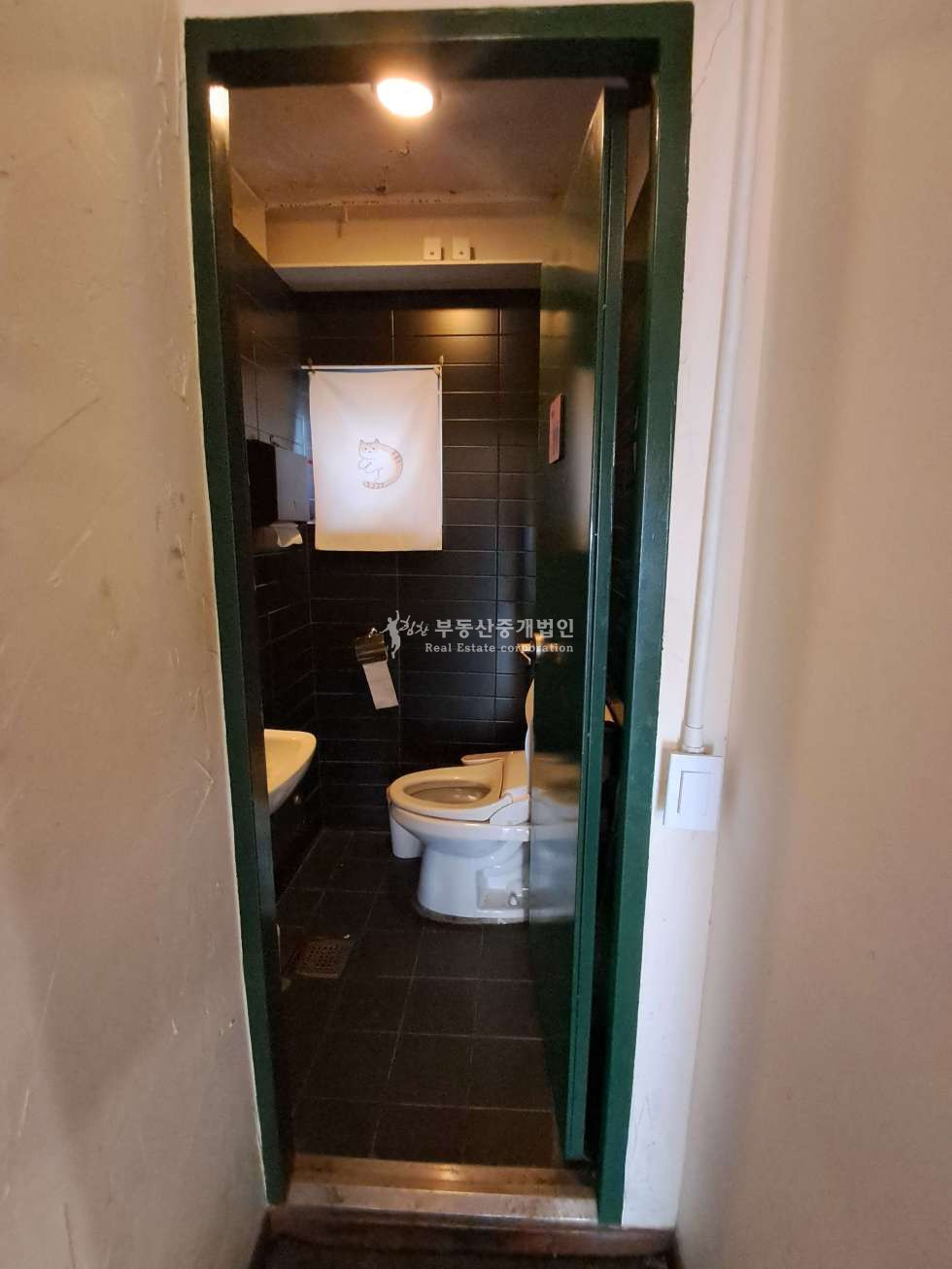 서울 마포구 연남동 미로길 유동인구 풍부한 1층 상가 추천드립니다~ 월세 매물번호 10939 사진 5