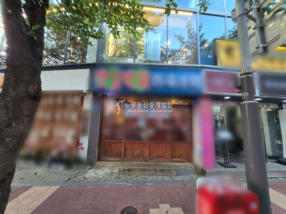 서울 마포구 서교동 솔내길 메인 l 유동인구 풍부한 노포느낌 1층 상가 월세 매물번호 10468 사진 3
