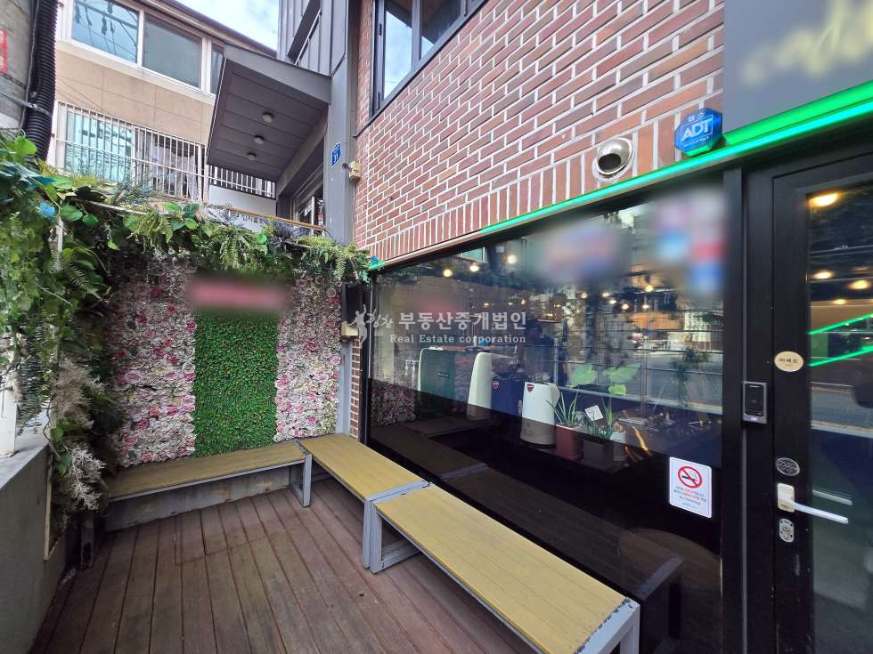 서울 마포구 서교동 제조업 등록O l 인테리어 좋은 반지층 카페 상가 월세 매물번호 11782 사진 9