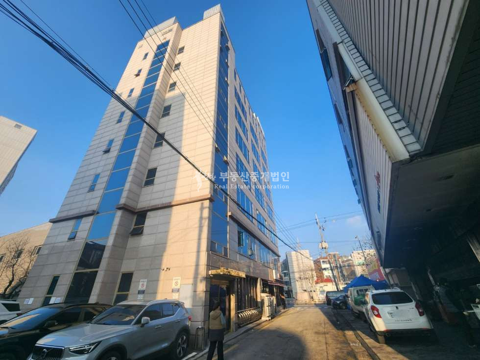 서울 마포구 성산동 월드컵북로 대로변 코너, 내 외관 수려한 8층 빌딩, 넓은 자주식 주차장 매매 매물번호 12372 사진 5
